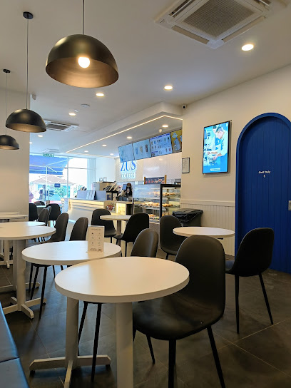 ZUS Coffee - 15 Kedai Sarapan Pagi di Kelapa Sawit Paling Top! ZUS Coffee