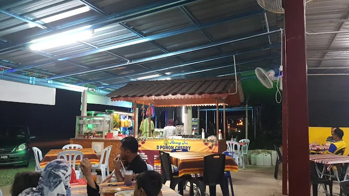 Abang Joe D Pohon Cherry - 10 Kedai Makan Malam Gurun | Alamat, Harga & Hidangan Istimewa Abang Joe D’ Pohon Cherry