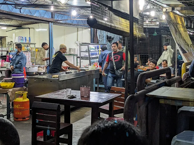 Halim Roti Canai HRC CORNER - 10 Kedai Sarapan Pagi Perai | Alamat, Harga & Hidangan Istimewa Halim Roti Canai HRC CORNER