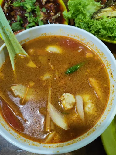 Kedai Makan Kak Ta Tamira Catering - 15 Kedai Makan Malam Pendang | Alamat, Harga & Hidangan Istimewa Kedai Makan Kak Ta & Tamira Catering