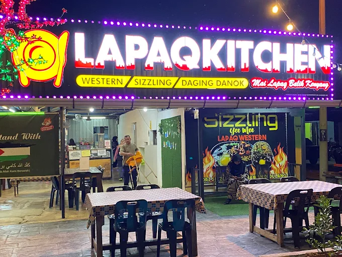 Lapaq Kitchen Western dan Nasi Arab Ayam Sekoq - 15 Kedai Makan Malam Yan | Alamat, Harga & Hidangan Istimewa Lapaq Kitchen (Western dan Nasi Arab Ayam Sekoq)