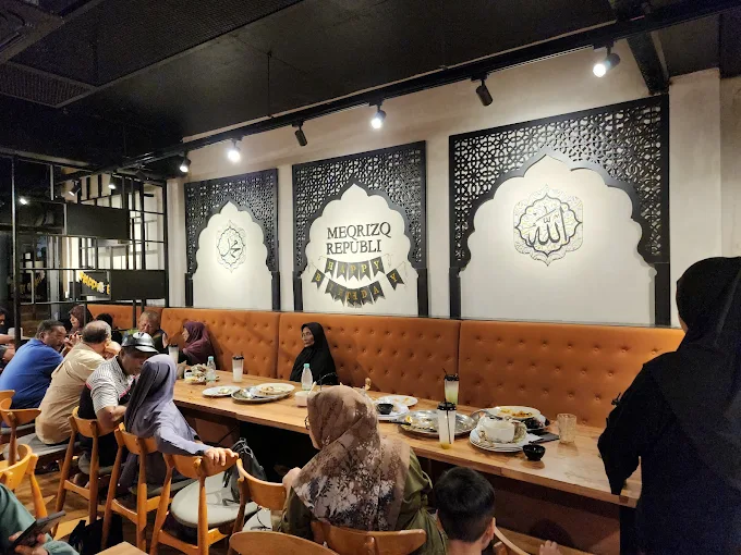 Rizq Bistro - 15 Kedai Sarapan Pagi Nibong Tebal | Alamat, Harga & Hidangan Istimewa Rizq Bistro