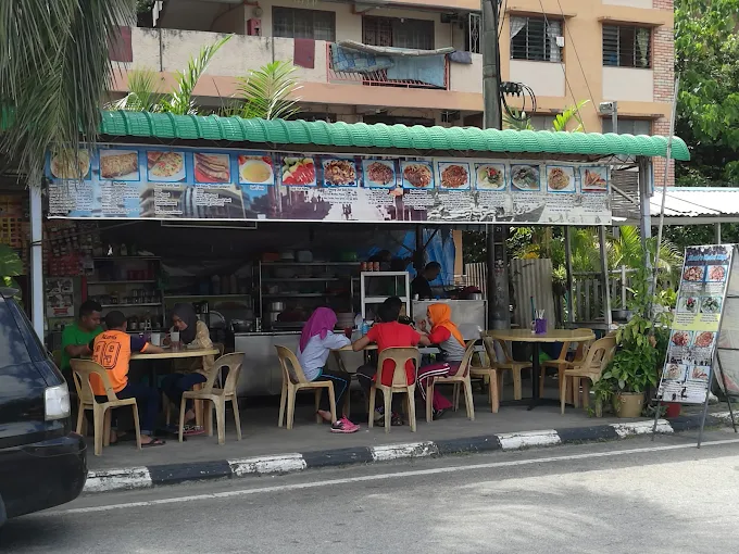 Shahs Kedai Kopi - 15 Kedai Sarapan Pagi Teluk Bahang | Alamat, Harga & Hidangan Istimewa Shah’s Kedai Kopi