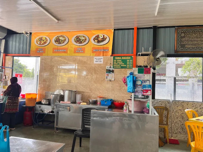 Gerai Mee Abbas - 15 Kedai Makan Tengahari Kuala Kedah | Alamat, Harga & Hidangan Istimewa Gerai Mee Abbas