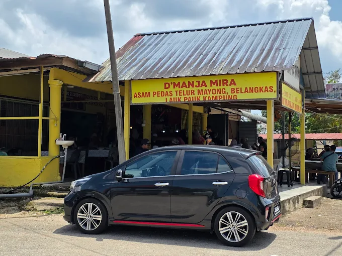 Kedai Makan D Manjamira - 13 Kedai Makan Malam Simpang Renggam | Alamat, Harga & Hidangan Istimewa Kedai Makan D Manjamira