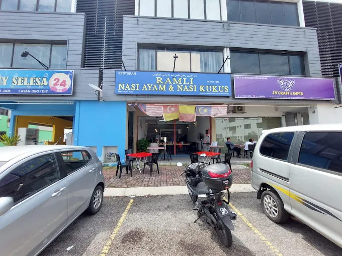 Kedai Nasi Ayam Ramli - 13 Kedai Sarapan Pagi Kuala Pegang | Alamat, Harga & Hidangan Istimewa Kedai Nasi Ayam Ramli