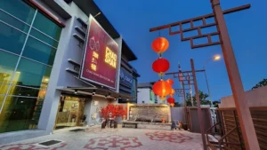 Makan Malam Kelapa Sawit