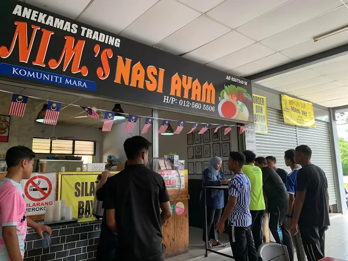 Nims Nasi Ayam Simpang Empat - 13 Kedai Sarapan Pagi Simpang Empat | Alamat, Harga & Hidangan Istimewa Nim's Nasi Ayam Simpang Empat