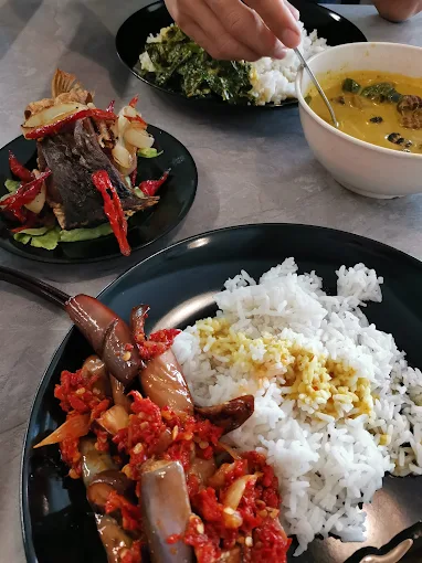 Restoran Anjung Selatan Pasir Gudang - 12 Kedai Makan Malam Pasir Gudang | Alamat, Harga & Hidangan Istimewa Restoran Anjung Selatan Pasir Gudang