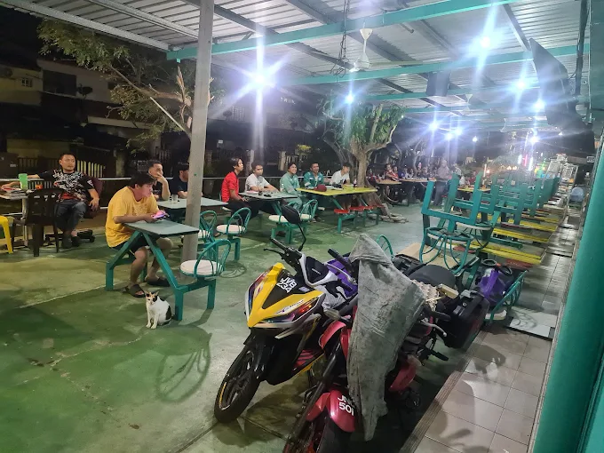 Restoran Mutiara Corner - 12 Kedai Makan Malam Pasir Gudang | Alamat, Harga & Hidangan Istimewa Restoran Mutiara Corner