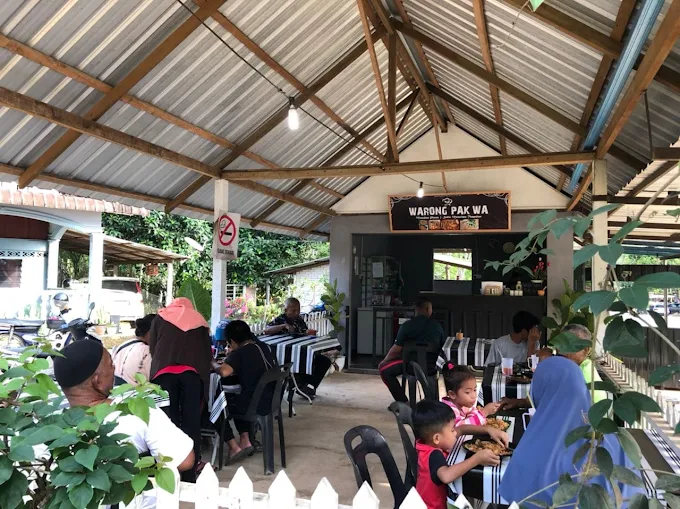Warong Pakwa - 14 Kedai Makan Tengahari Sik | Alamat, Harga & Hidangan Istimewa Warong Pakwa
