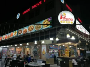 Makan Tengahari Bandar Tenggara