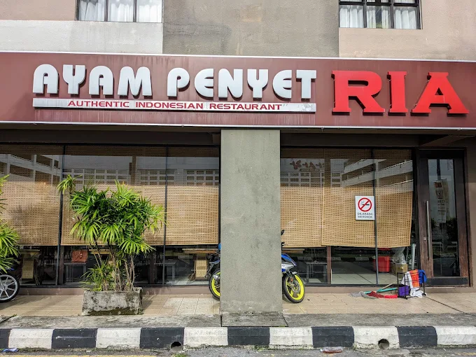 Restoran Ayam Penyet Ria - 14 Kedai Makan Malam Miri | Alamat, Harga & Hidangan Istimewa Restoran Ayam Penyet Ria