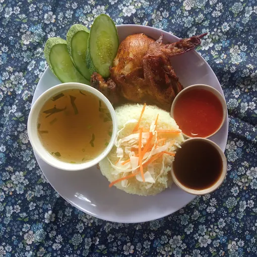 Restoran DNaz - 15 Kedai Makan Tengahari Arau | Alamat, Harga & Hidangan Istimewa Restoran DNaz - 15 Kedai Makan Tengahari Arau | Alamat, Harga & Hidangan Istimewa