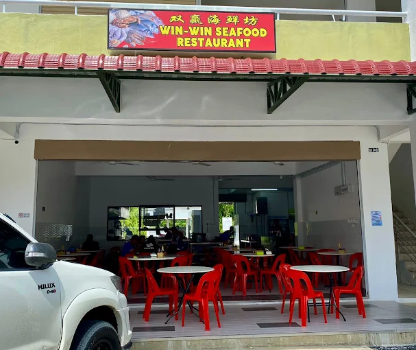 Win Win Seafood Restaurant - 13 Gerai Makan Tengahari Beaufort Ramai Pelanggan Win Win Seafood Restaurant