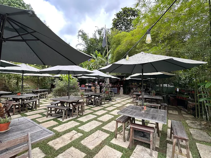 Lemuni Cafe @ Istana Lemuni - 15 Tempat Makan Tengahari Bentong Dengan Sajian Tengah Hari Menyelerakan Lemuni Cafe @ Istana Lemuni