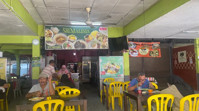 Restoran Sri Malinja - 13 Kedai Makan Tengahari Raub Dengan Menu Harian Sedap dan Mengenyangkan Restoran Sri Malinja