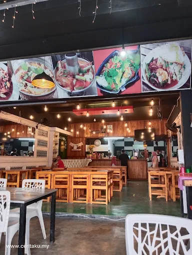 Buyong 24 Bistro - 15 Gerai Makan Malam Ketereh Terkenal Dengan Menu Tempatan Berempah dan Menarik Buyong 24 Bistro