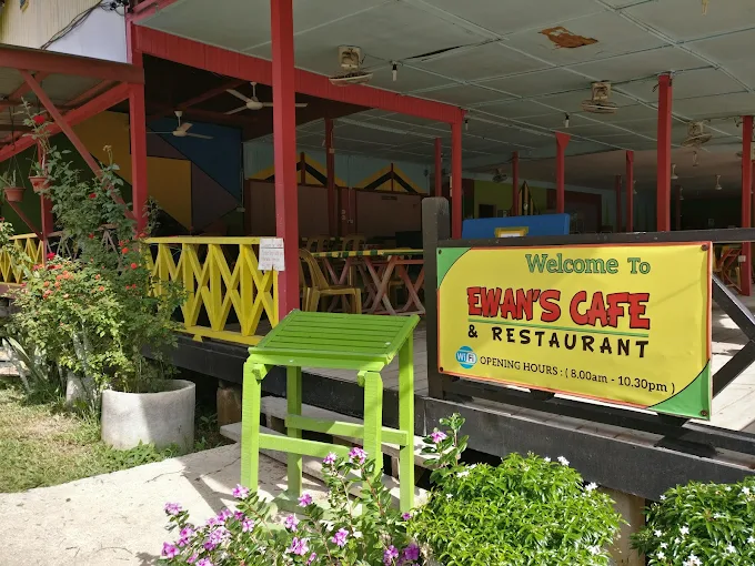 Ewans Cafe Restaurant - 10 Tempat Sarapan Pagi Jerteh Dengan Sajian Pagi Popular dan Mengenyangkan Ewan's Cafe & Restaurant