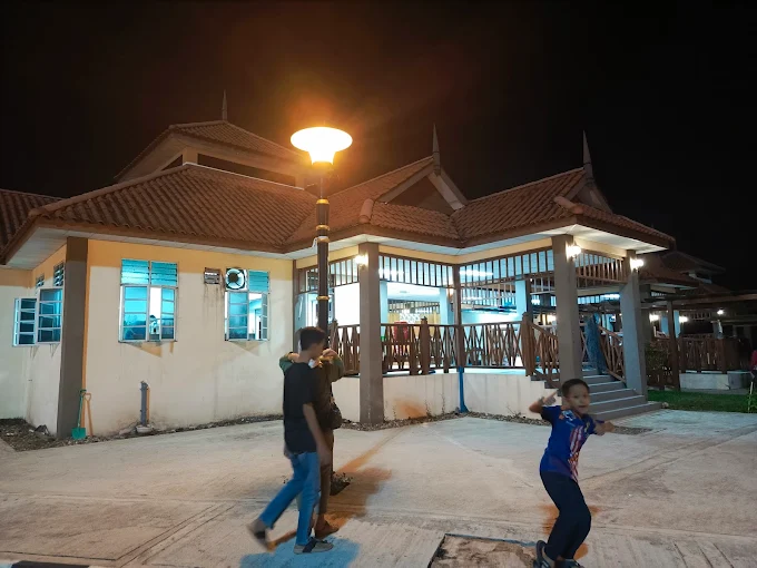 J.River Plus Restaurant