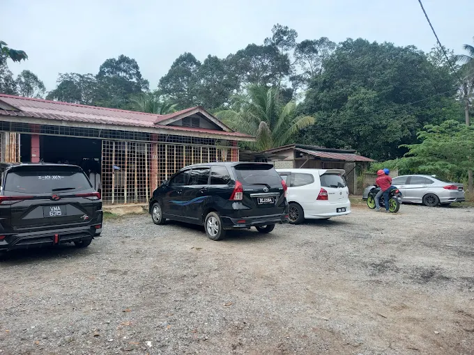 Kedai Makan Pokok Ceri Bachok