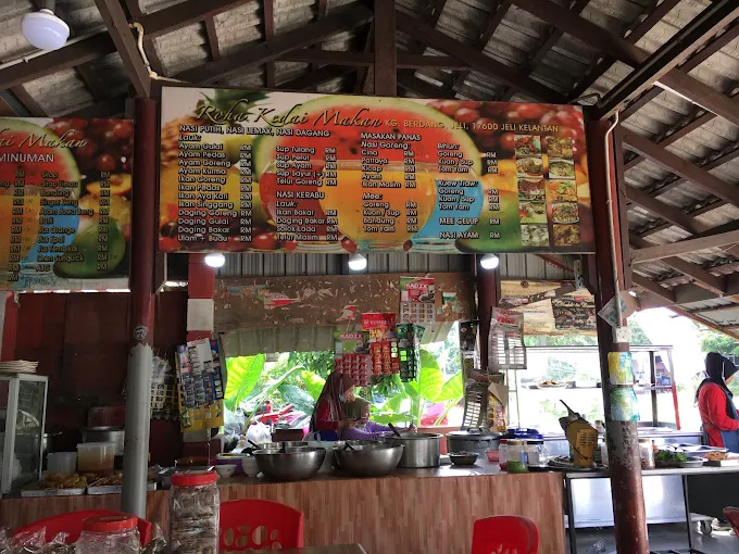 Kedai Makan Roha - 14 Lokasi Makan Malam Jeli Terkenal Dengan Menu Tempatan Berempah dan Memikat Selera Kedai Makan Roha