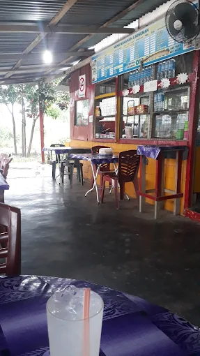 Kedai Tomyam Malik Che Yoh - 14 Lokasi Makan Malam Jeli Terkenal Dengan Menu Tempatan Berempah dan Memikat Selera Kedai Tomyam Malik Che Yoh