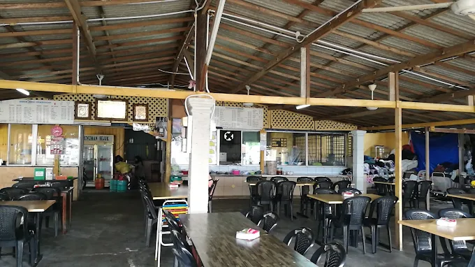 Limbong Seafood - 15 Destinasi Makan Tengahari Chukai Terkenal Dengan Sajian Tempatan Menyelerakan Limbong Seafood