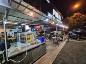 Makan Malam Guchil Bayam