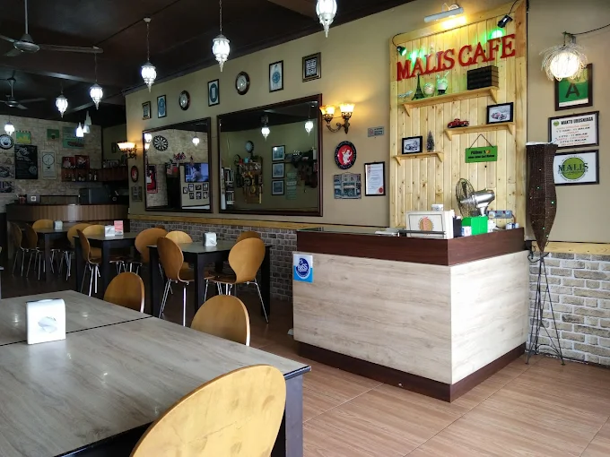 Malis Café and Restaurant