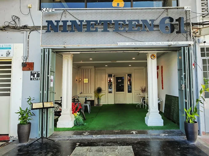 Nineteen61 Cafe