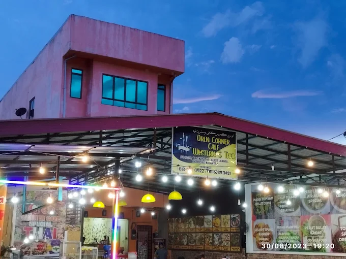 Oren Corner Cafe - 14 Lokasi Makan Malam Jeli Terkenal Dengan Menu Tempatan Berempah dan Memikat Selera Oren Corner Cafe
