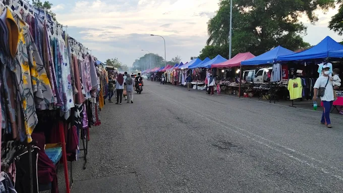 Pasar Malam Padang Tembak Ramadhan Bazaar - 15 Destinasi Makan Malam Pengkalan Chepa Terkenal Dengan Sajian Malam Beraroma dan Menggamit Selera Pasar Malam Padang Tembak (& Ramadhan Bazaar)