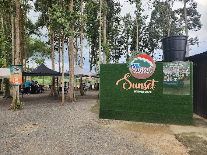 Sunset DRiver Cafe - 15 Gerai Makan Malam Ketereh Terkenal Dengan Menu Tempatan Berempah dan Menarik Sunset D’River Cafe