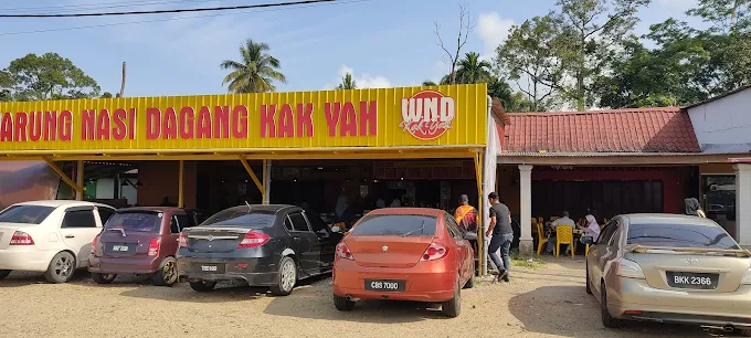 Warung Nasi Dagang Kak Yah - 10 Tempat Sarapan Pagi Jerteh Dengan Sajian Pagi Popular dan Mengenyangkan Warung Nasi Dagang Kak Yah