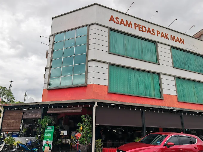 Asam Pedas Pak Man - 13 Tempat Makan Malam Melaka Terbaik dan Popular Untuk Puaskan Selera Waktu Malam Asam Pedas Pak Man