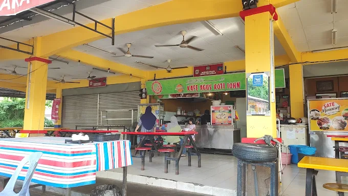 Kafe Agus Roti John
