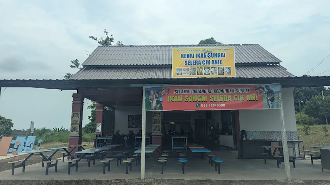 Kedai Ikan Sungai Selera Cik Anie