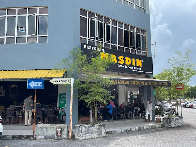 MASDIN Sate Serkam House - 13 Tempat Makan Tengahari Bukit Katil Terbaik dan Popular Untuk Makan Puas Tengah Hari MASDIN Sate Serkam House