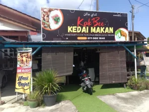 Makan Tengahari Tumpat