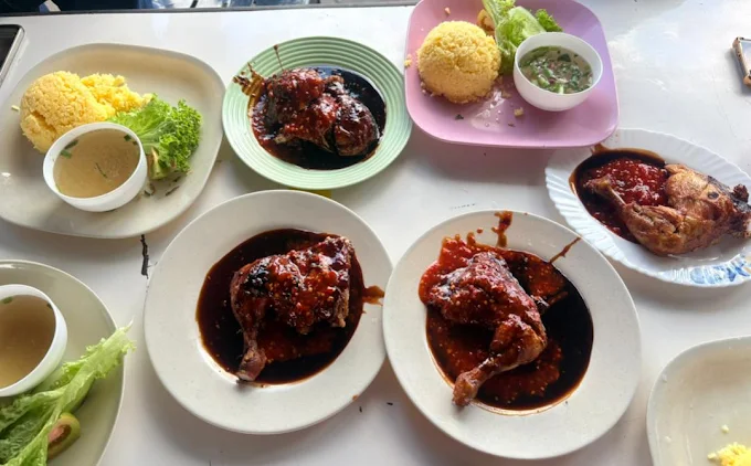 NASI AYAM KAKLONG