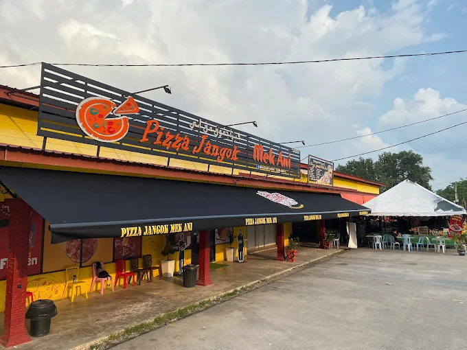 Pizza Jangok Mek Ani