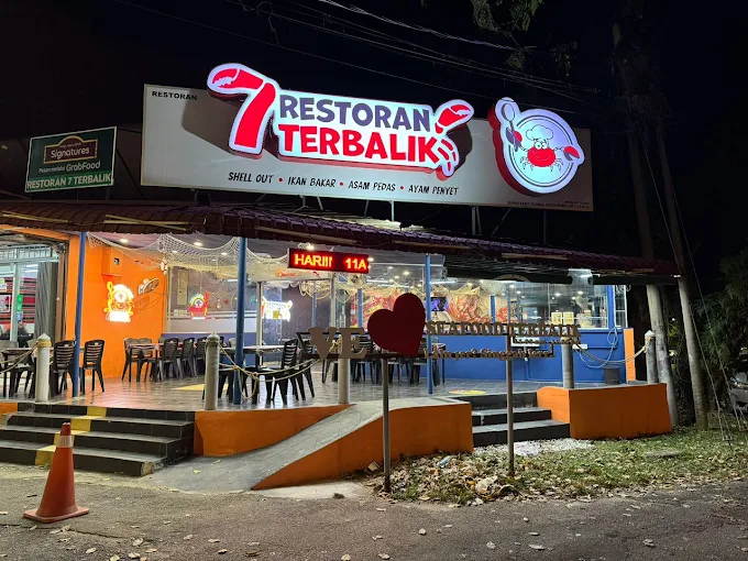 Restoran 7 Terbalik