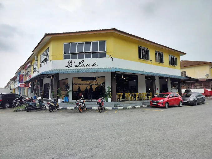 Restoran DLauk - 13 Tempat Makan Tengahari Bukit Katil Terbaik dan Popular Untuk Makan Puas Tengah Hari Restoran D'Lauk