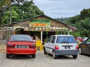 Sarapan Pagi Tanah Merah