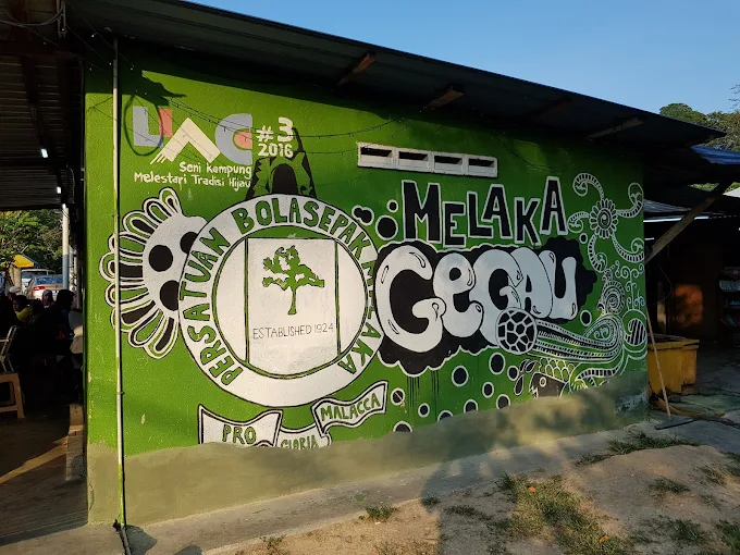 Warung Hijau Rojak Sotong - 12 Tempat Makan Malam Masjid Tanah Paling Sedap dan Jadi Pilihan Ramai Waktu Malam Warung Hijau Rojak Sotong